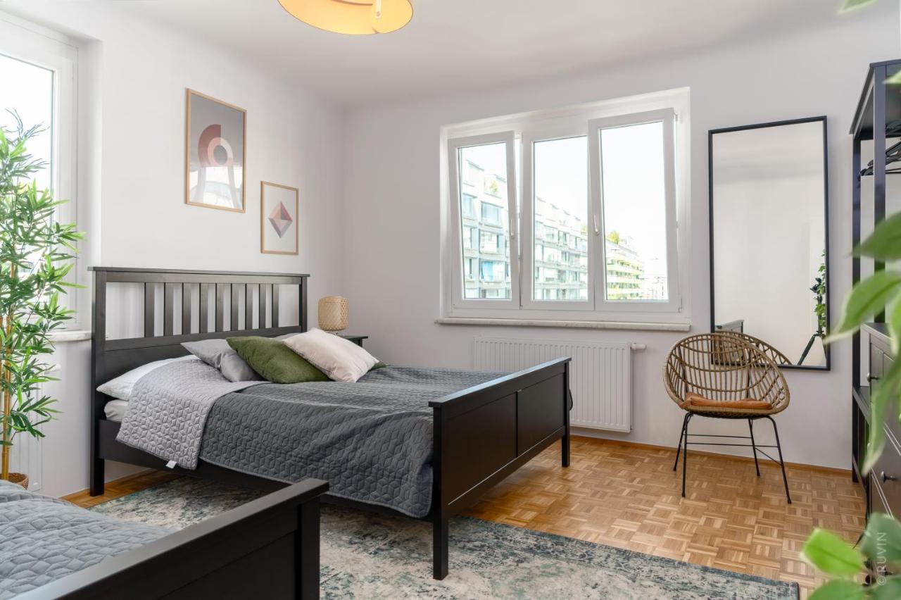King Bed Home, 3 Bed Rooms, Perfect For Long Term Stay Βιέννη Εξωτερικό φωτογραφία